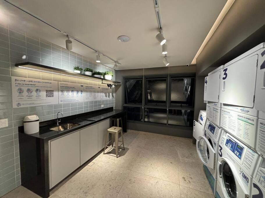 Apartamento Flat Completo E Confortavel Entre Itaim, Moema E Congonhas