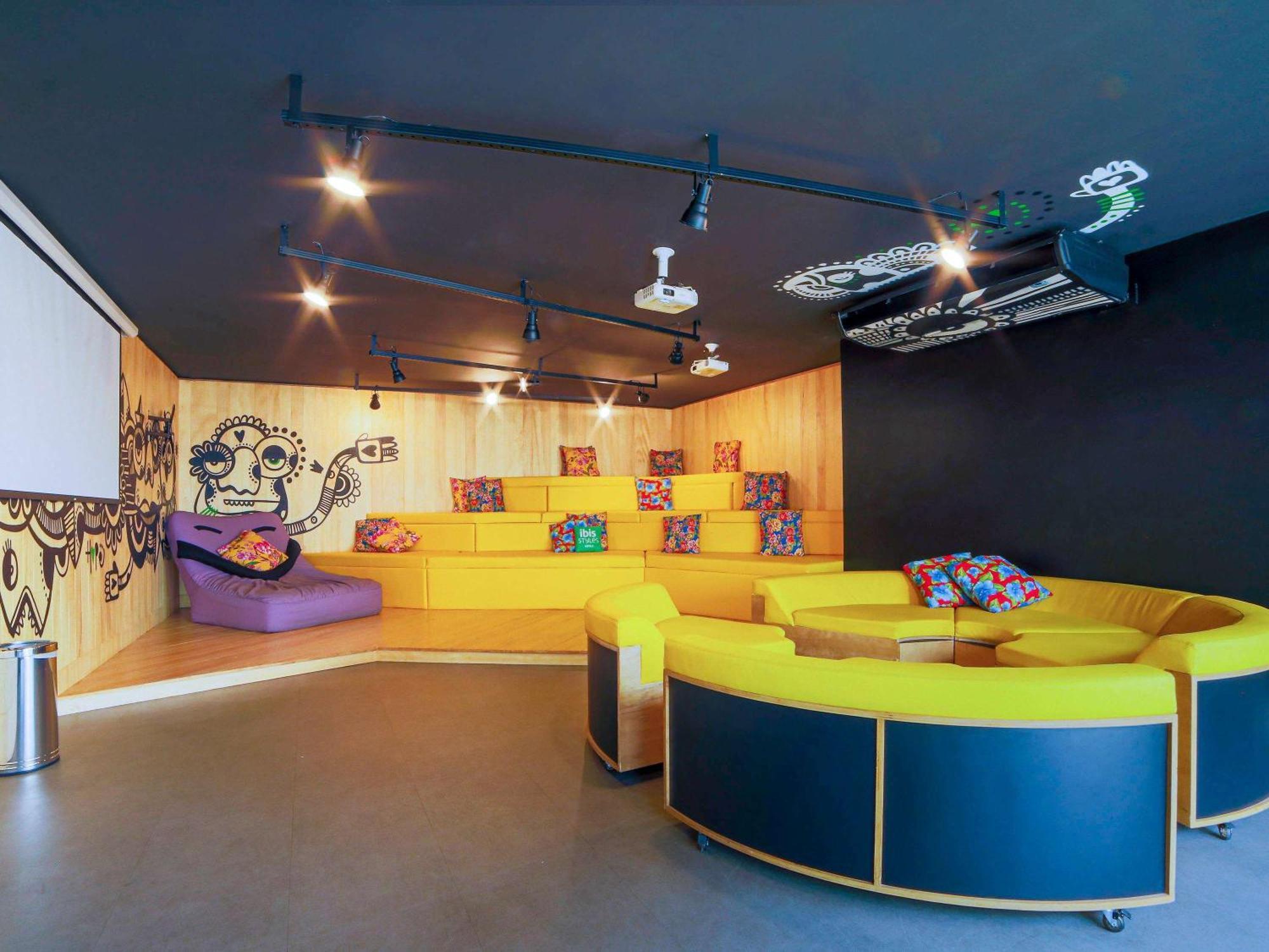 Ibis Styles Sp Faria Lima Hotel 3*