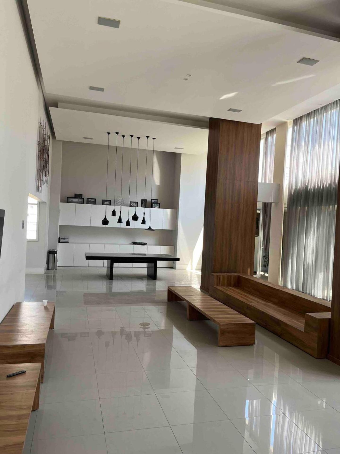Apartamento Apto Acolhedor Em Frente Ao Metro Com Garagem