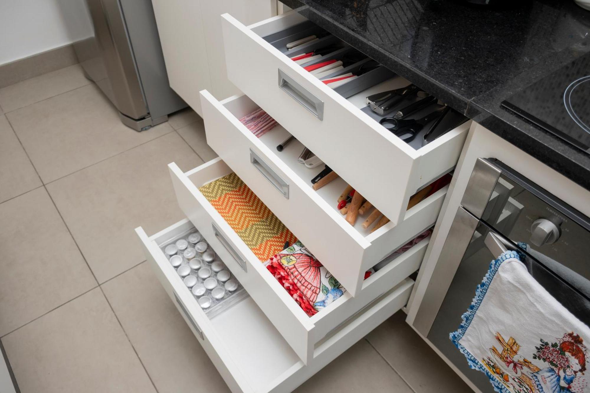 Apto Acolhedor Em Frente Ao Metro Com Garagem Apartamento