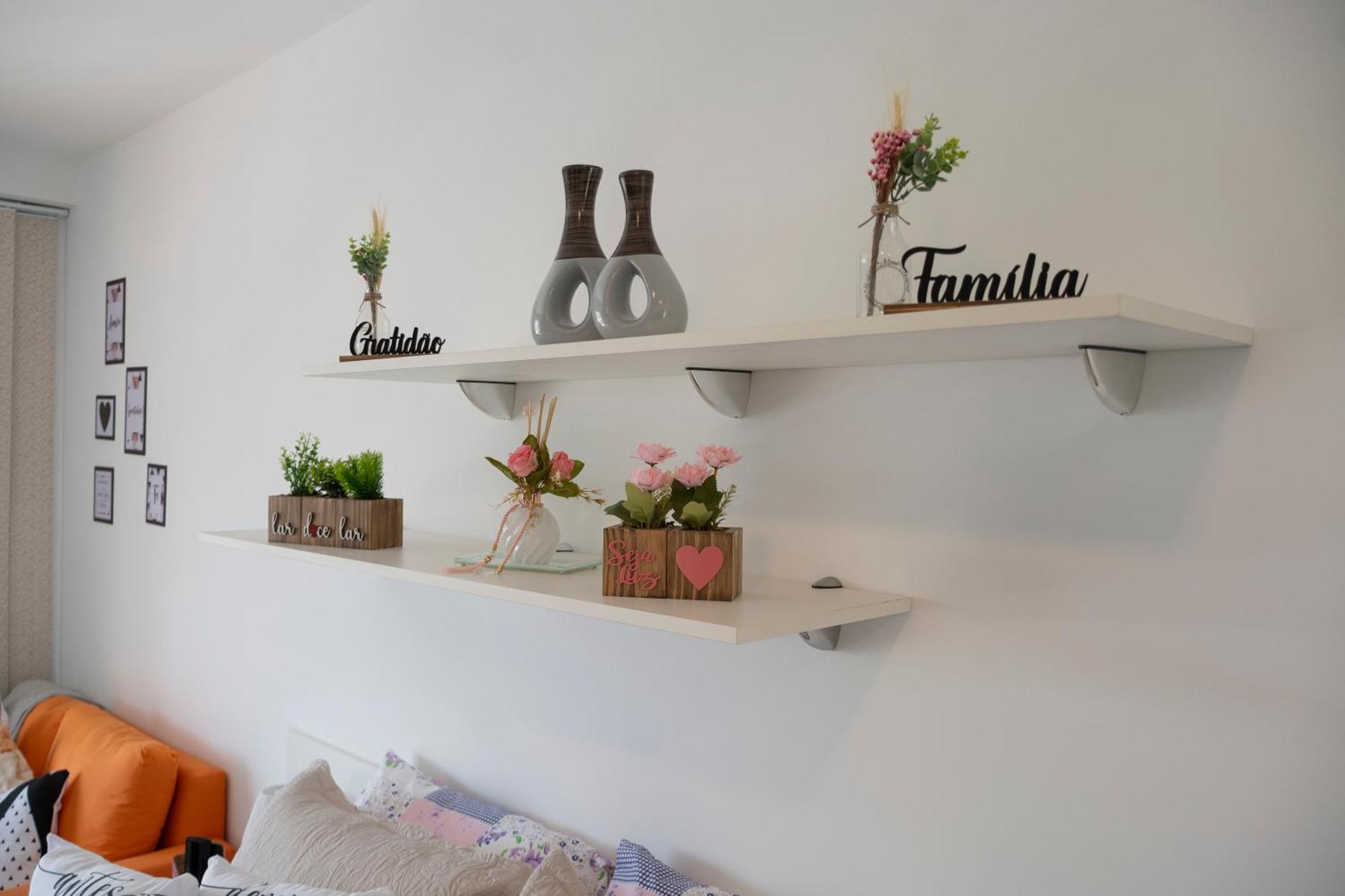 Apto Acolhedor Em Frente Ao Metro Com Garagem Apartamento *