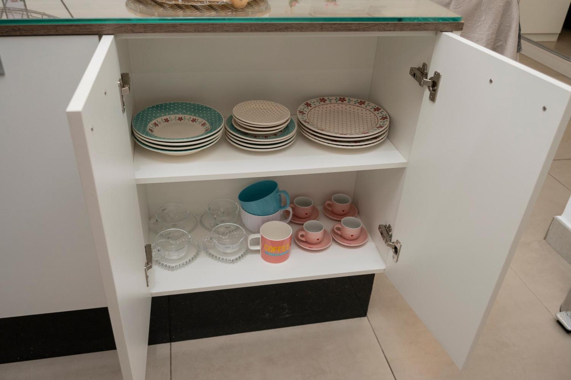 Apartamento Apto Acolhedor Em Frente Ao Metro Com Garagem
