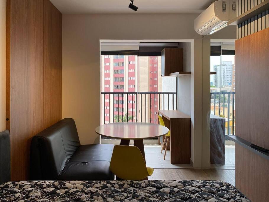 Apt. Inteiro Recem-reformado - Jabaquara * Sao Paulo