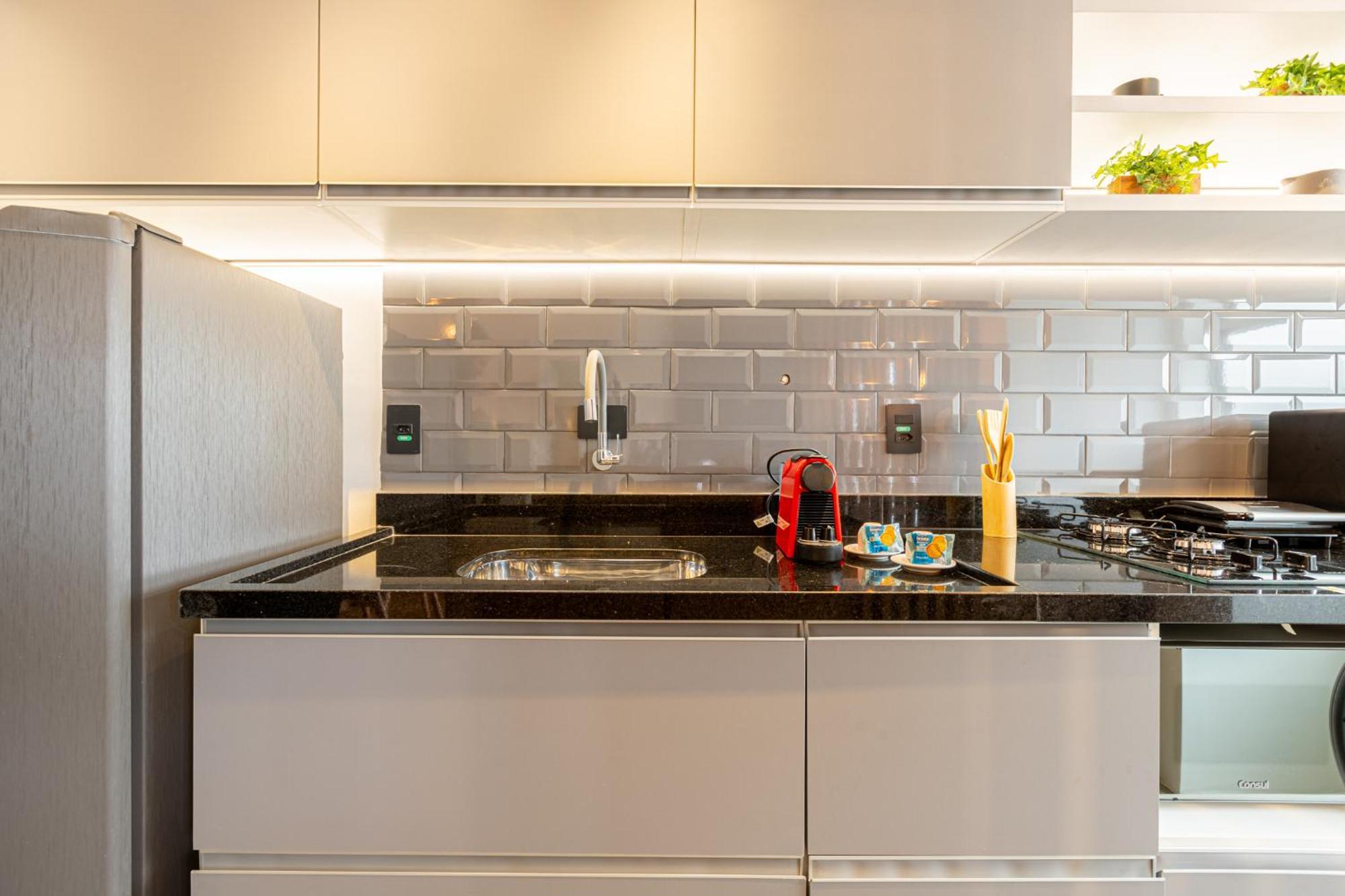 Apartamento Easy Star - Lindo C/vaga No Itaim Bibi - Ad03i
