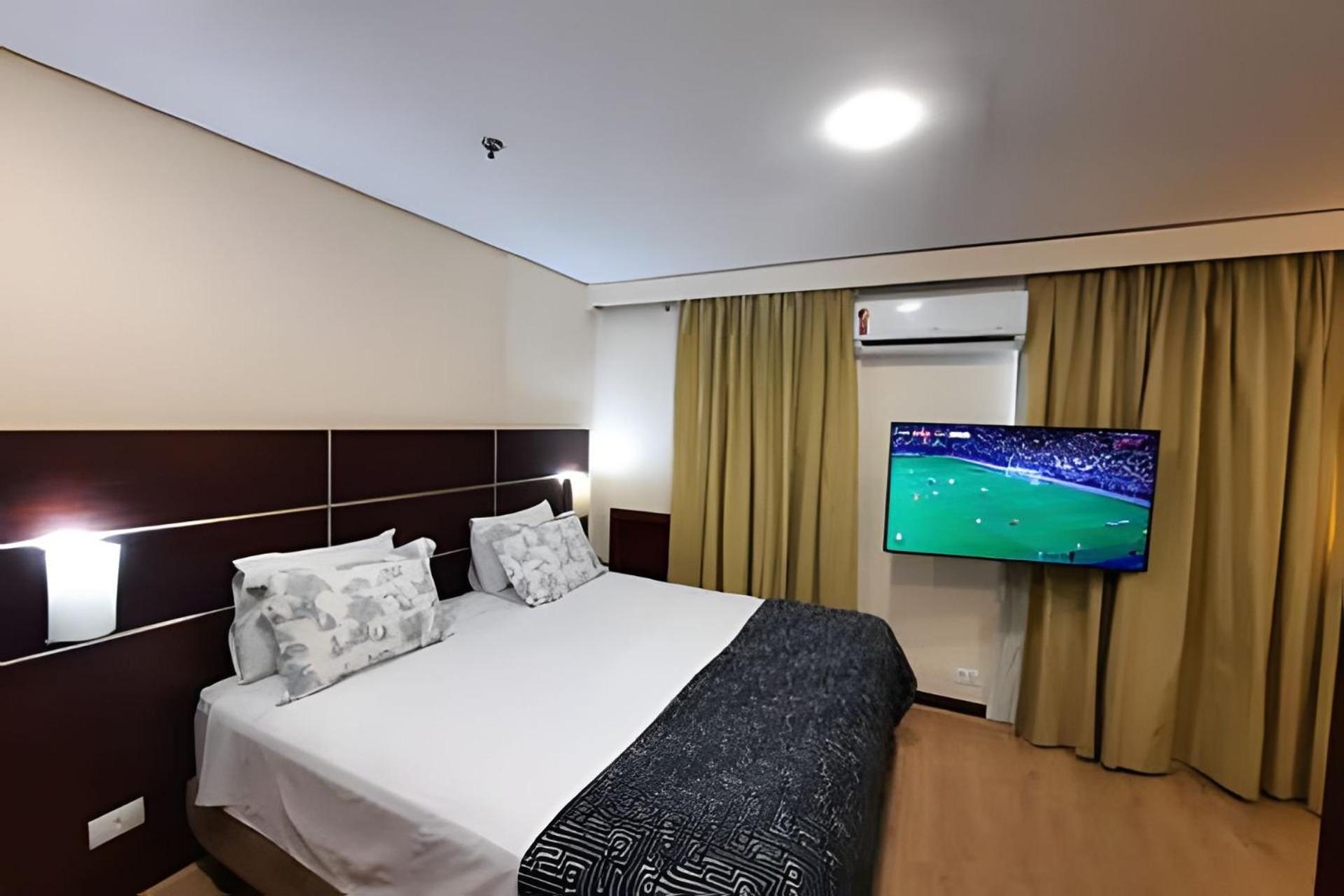 Apartamento Flat Rua Americo Brasiliense 2163 Uh1208 São Paulo