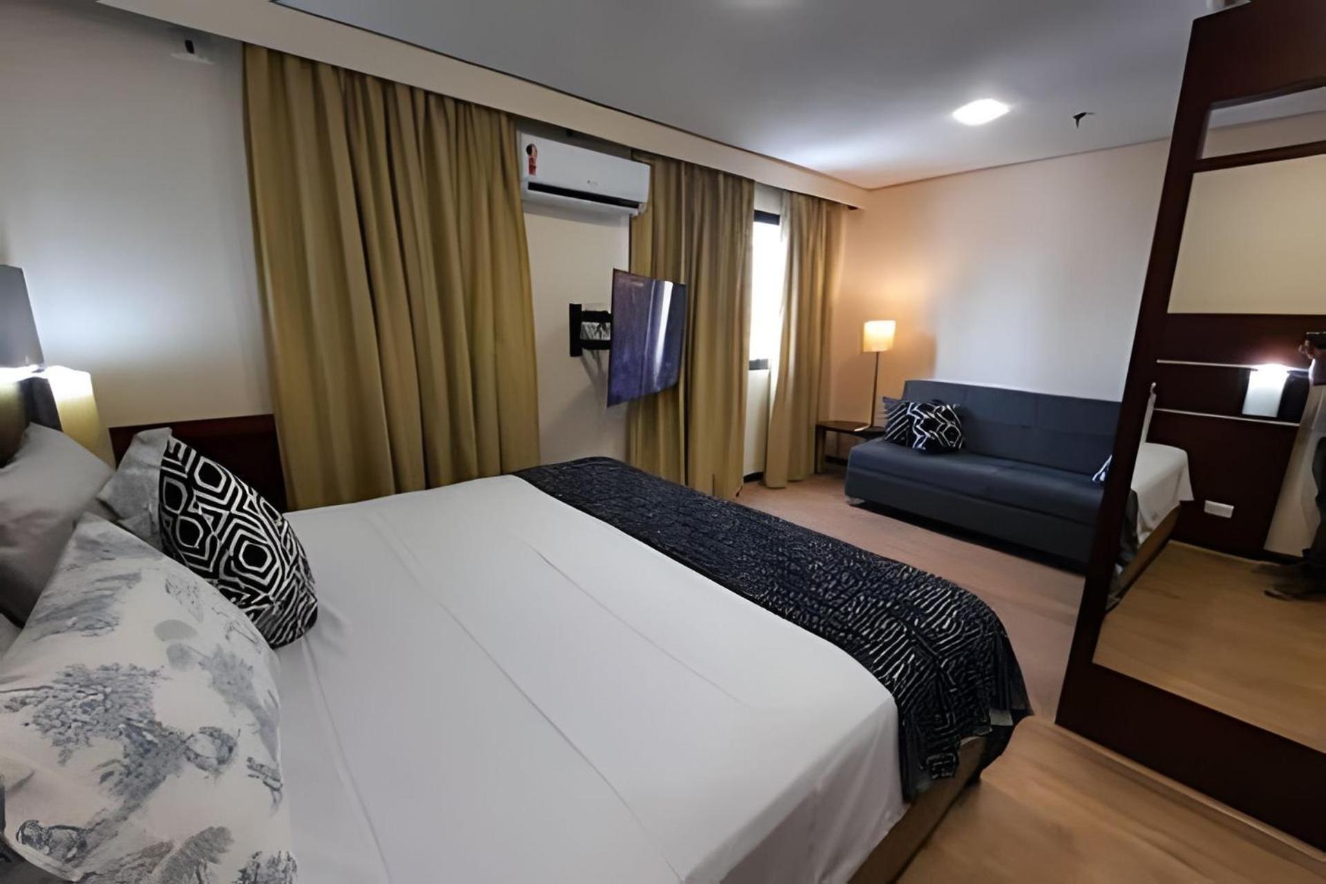 Flat Rua Americo Brasiliense 2163 Uh1208 São Paulo