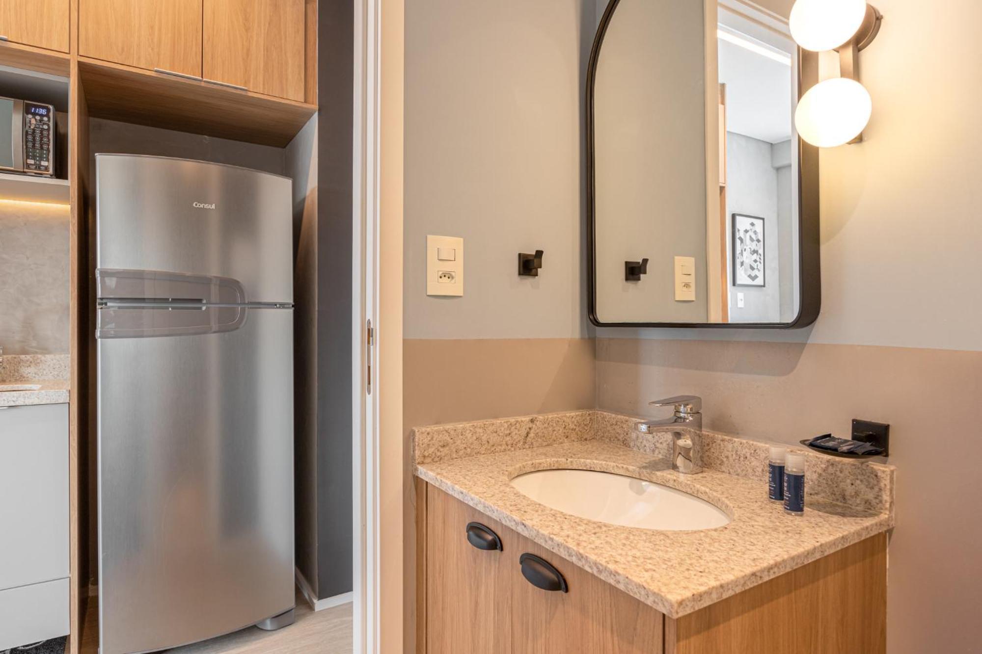 Apartamento Easy Star - Lindo Ao Lado Do Metro Em Moema - Sq01h *