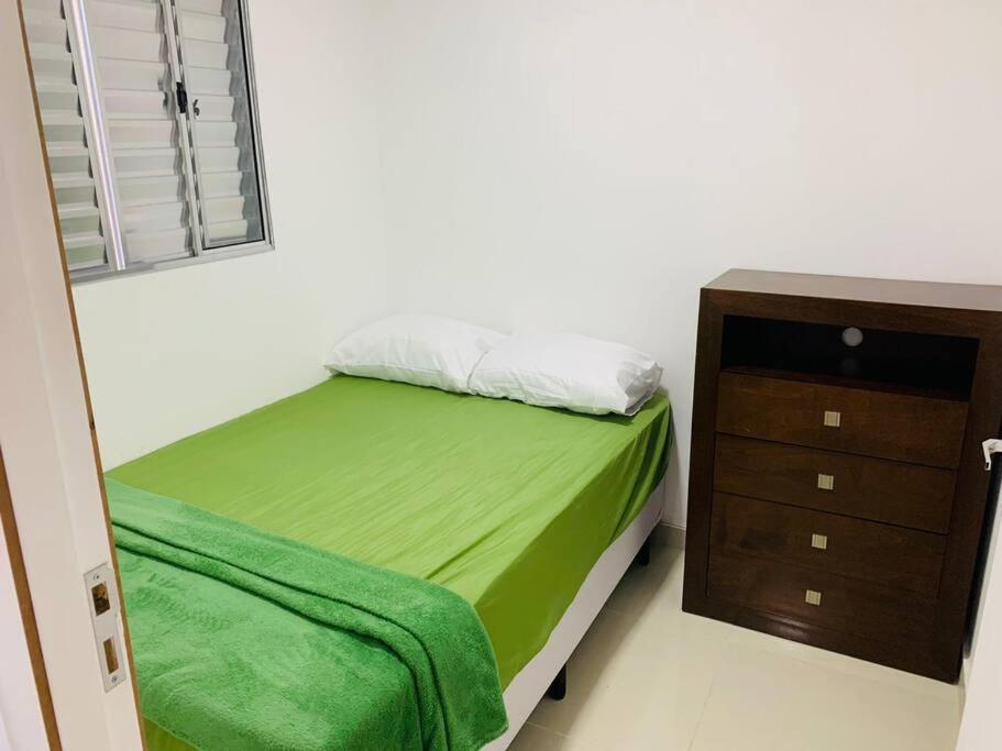 Apartamento 02 Bairro Tremembe / Tucuruvi Sp *