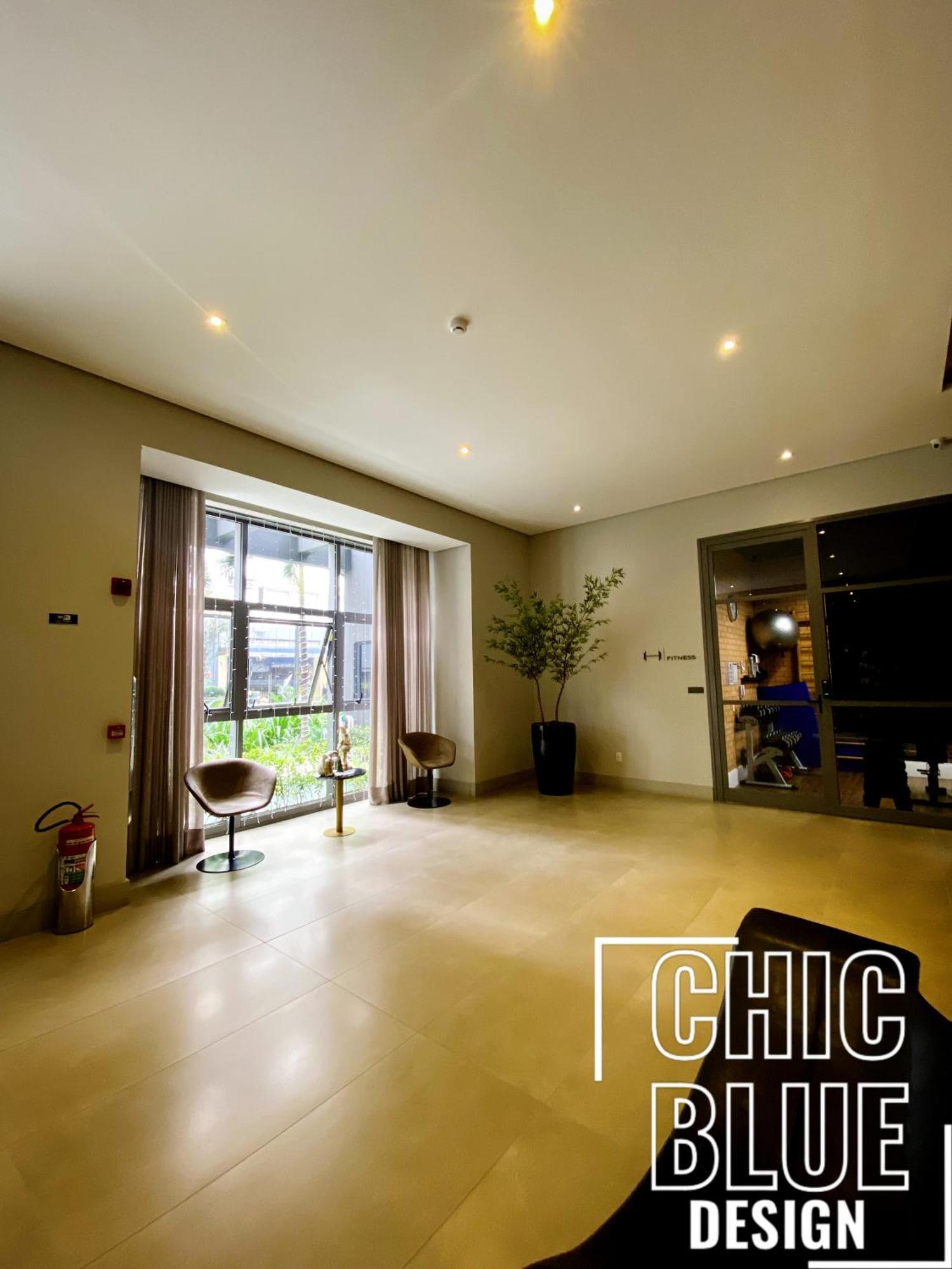 Chic Blue Design Com Vaga De Garagem Apartment *