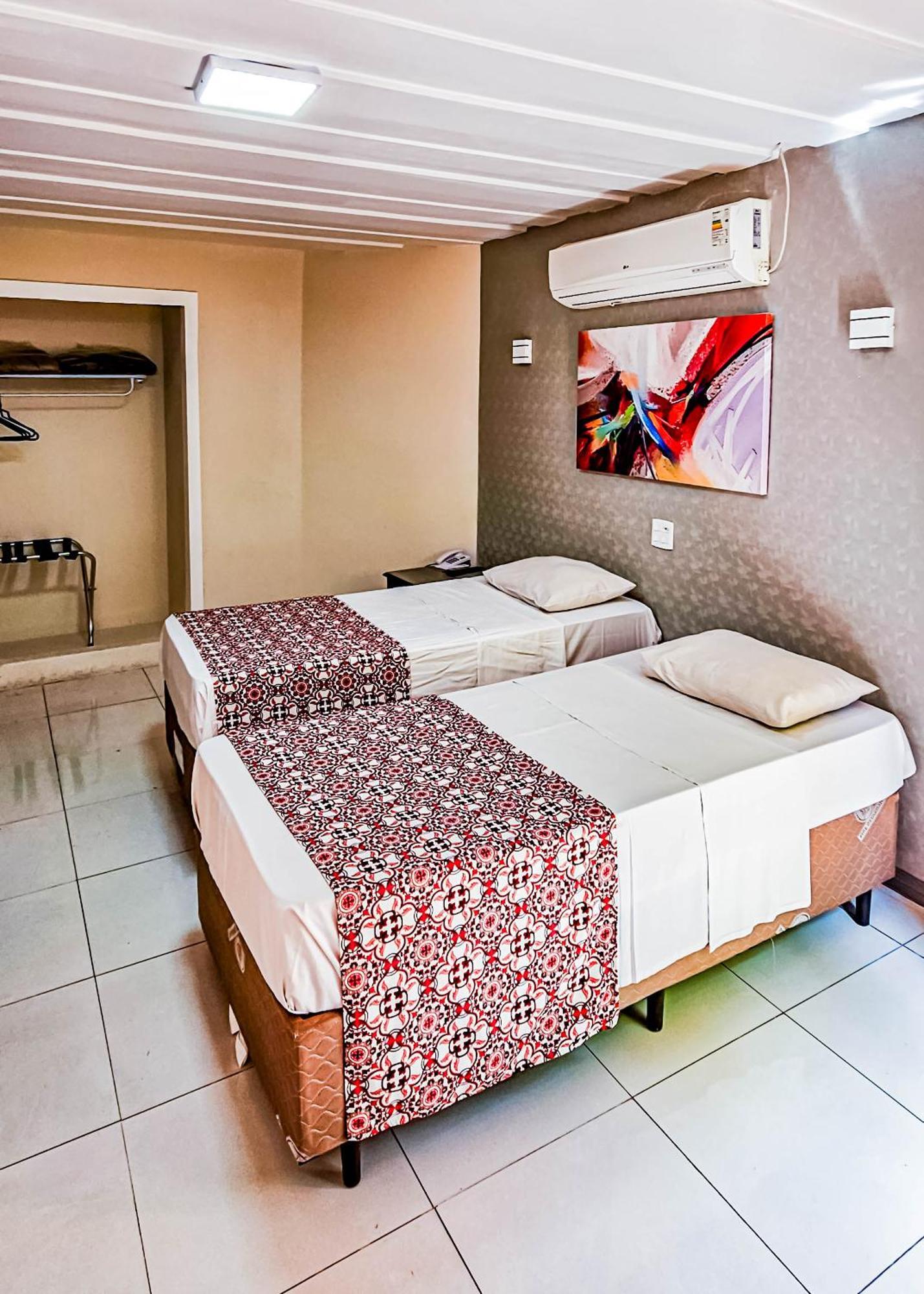 Euro By Nacional - A 600 Metros Da Rua 25 De Marco Hotel 3*