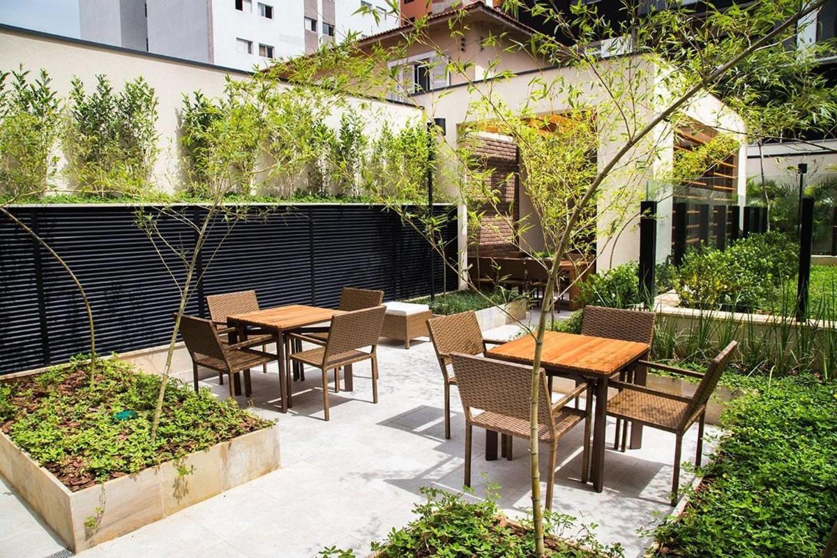 Living Design Madalena Apartment *