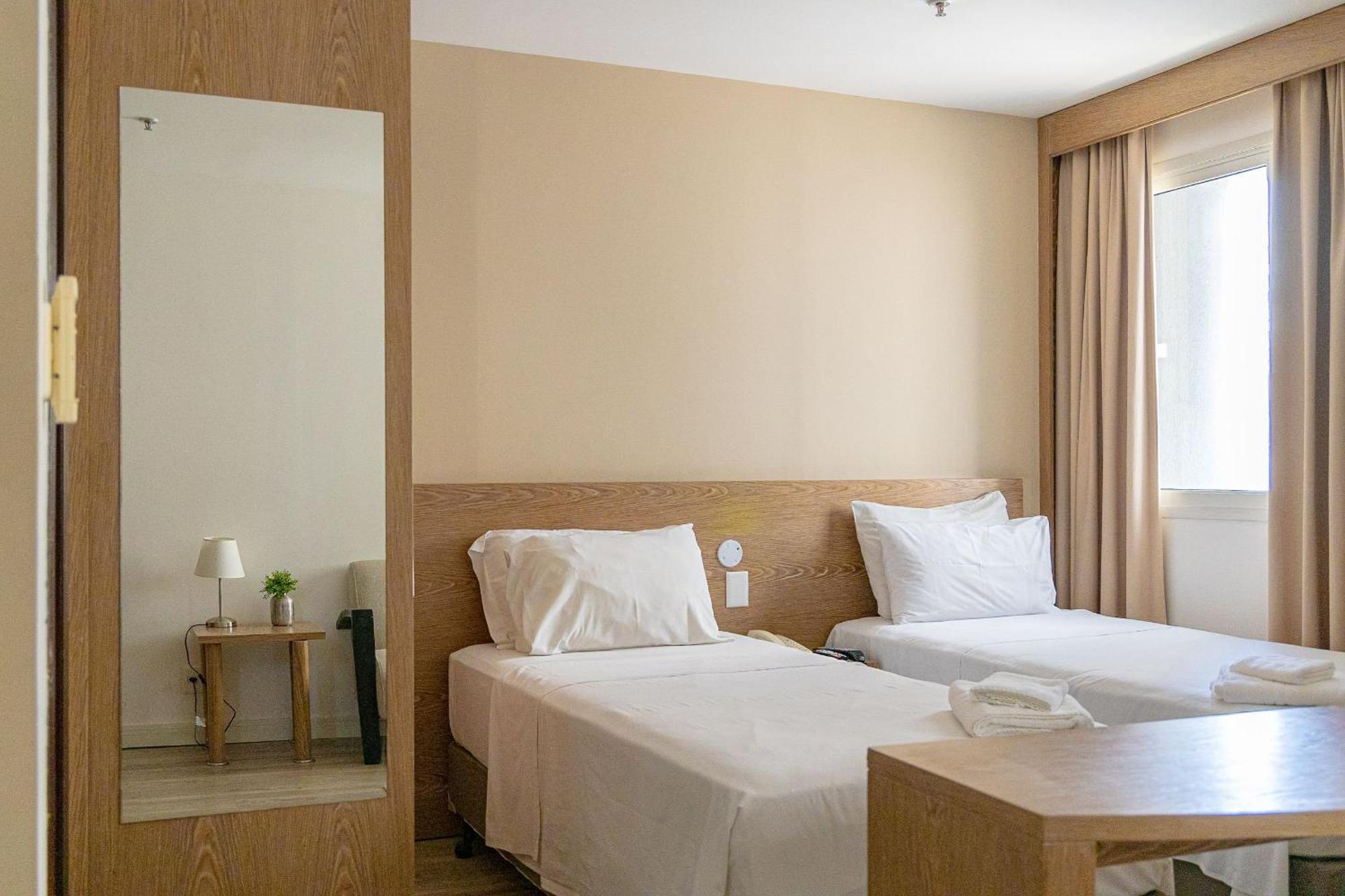 Hotel Elegant Flat Paulista Alameda Campinas Garagem , Pool, Ar Cod, Sao Paulo