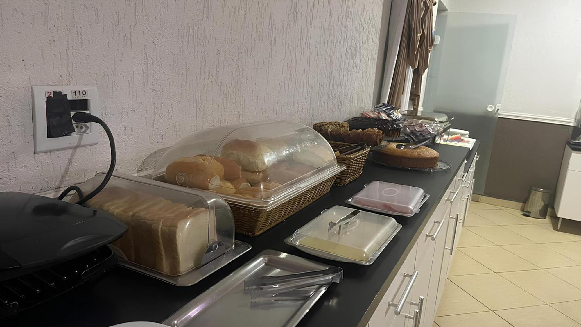 Hotel Tenda Brigadeiro Sp 2*