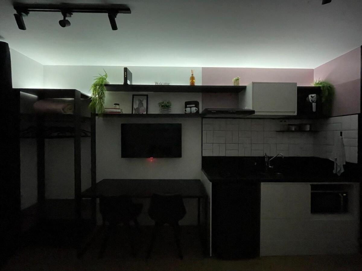Loft Encantador A 200 M Do Metro Bras Apartamento *
