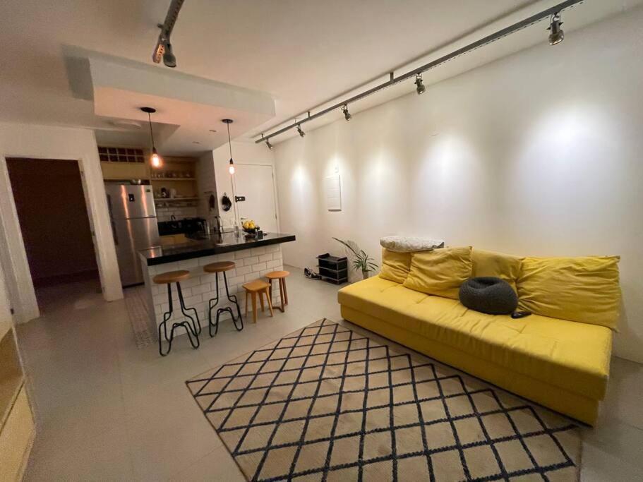 Large 1 Bedroom 2 Balconies And A Work Space * Sao Paulo