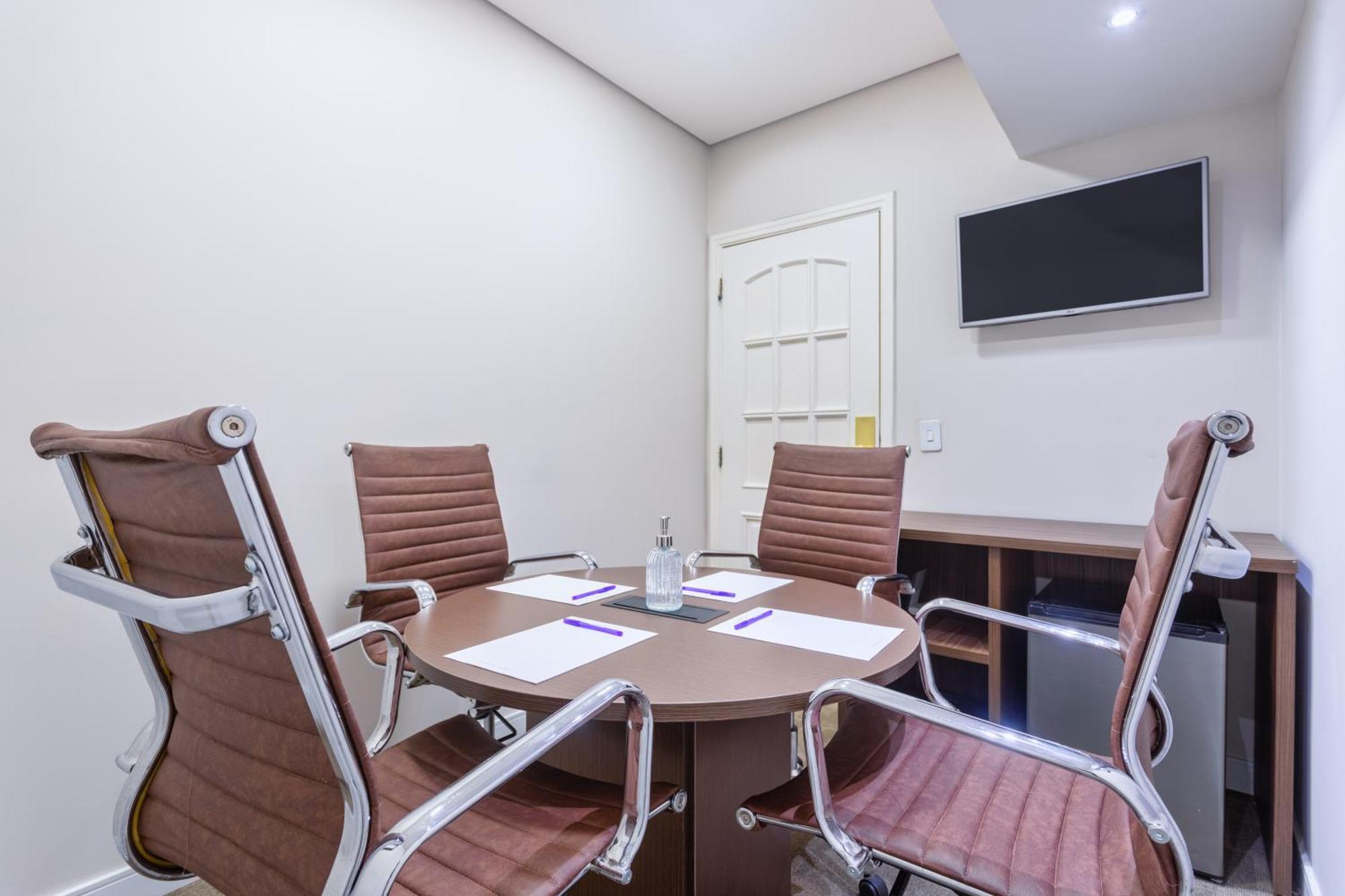 Mercure Jk