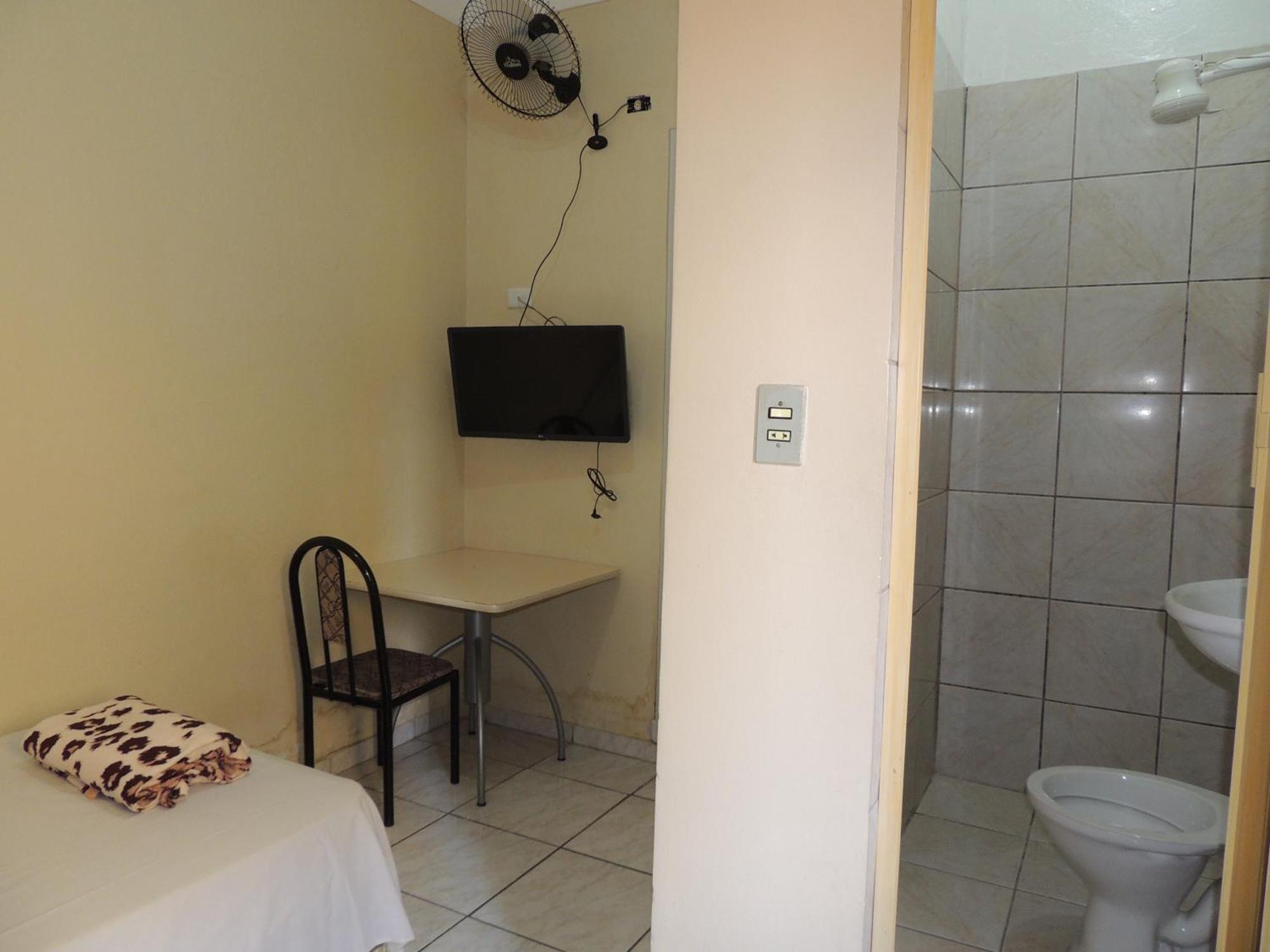 Ourinhos - Centro De - Proximo 25 De Marco E Bras