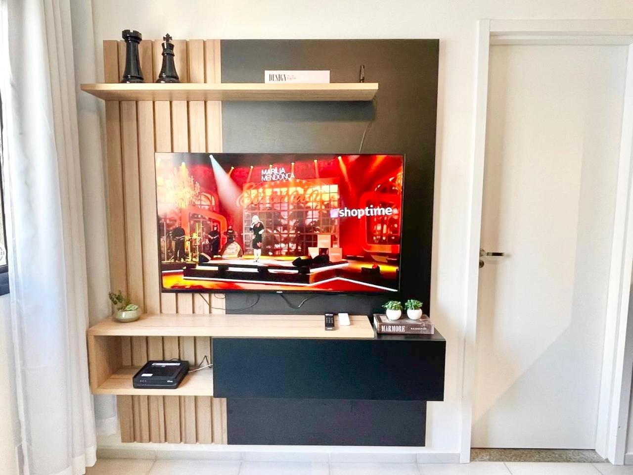 Espacoso E Aconchegante Na Bela Vista Apartment