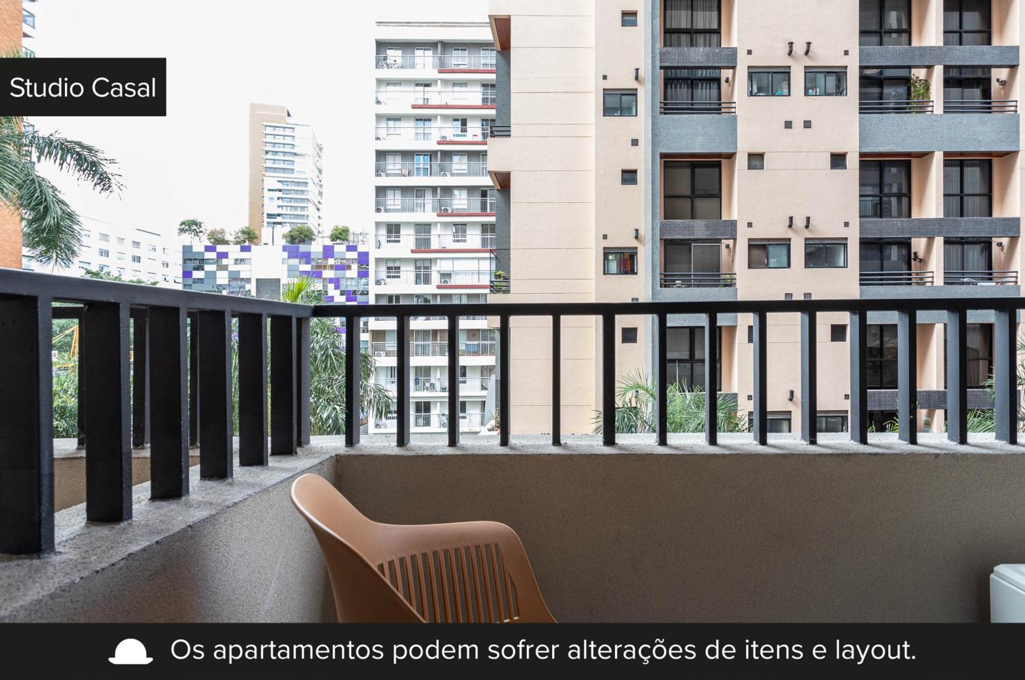 Charlie Alves Guimaraes Pinheiros Apartment *