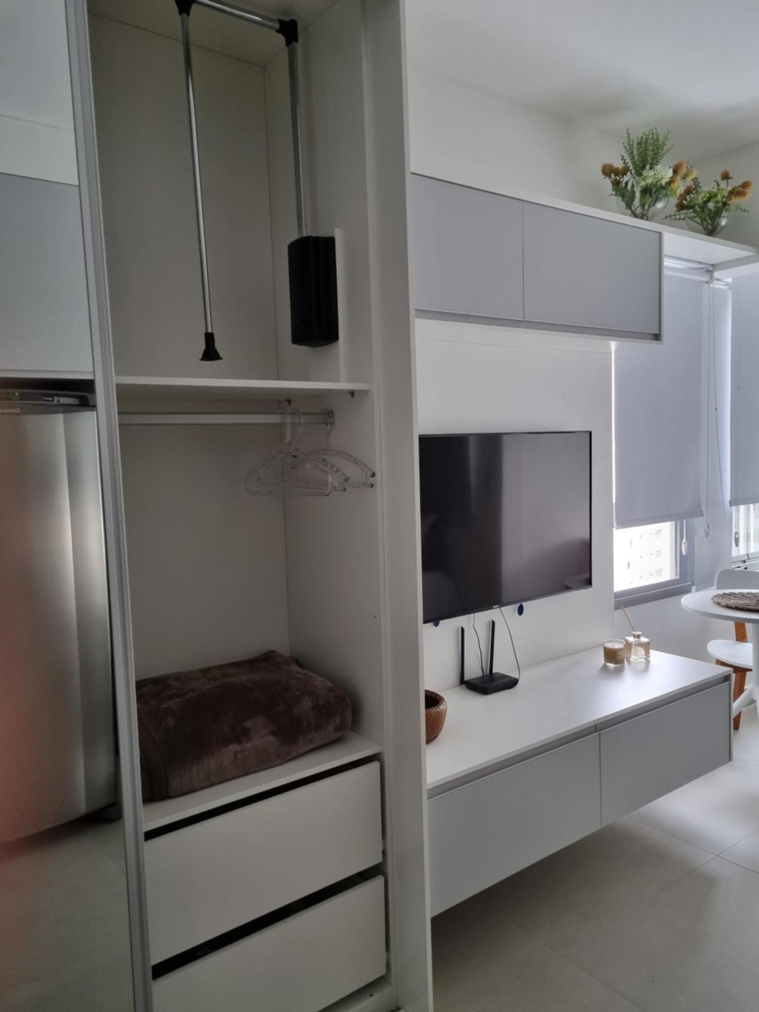 Mobiliado, 50m Do Metro Brooklin, Proximo Shopping Morumbi Em Sp São Paulo