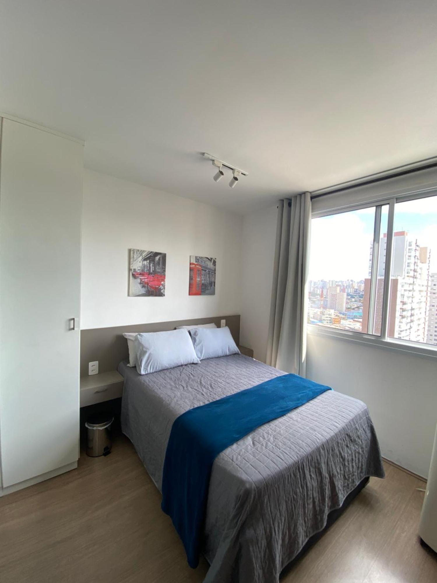 Autentico Em Frente Ao Metro Bras ! Apartamento *