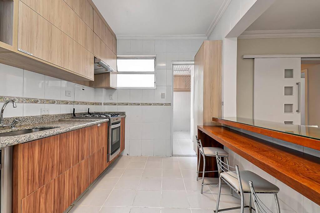 Lindo Com 3 Quartos E Sacada Na Liberdade Apartamento