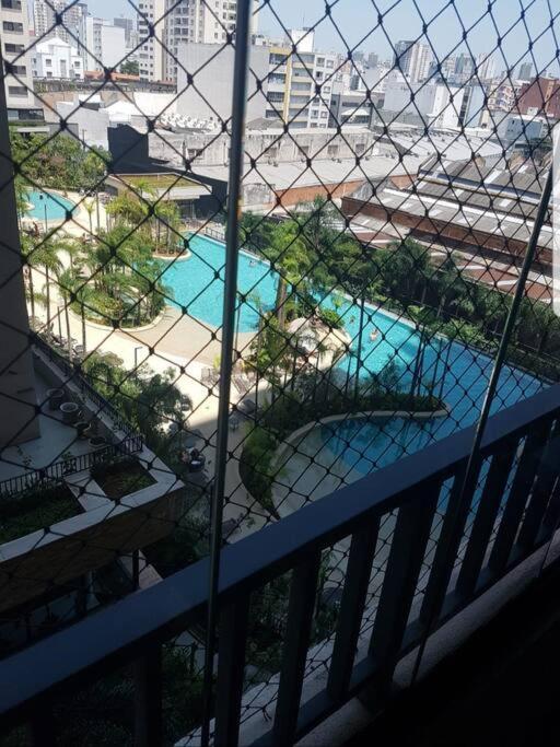 Apartamento, Centro Sp - Piscina E Ar Condicionado * São Paulo