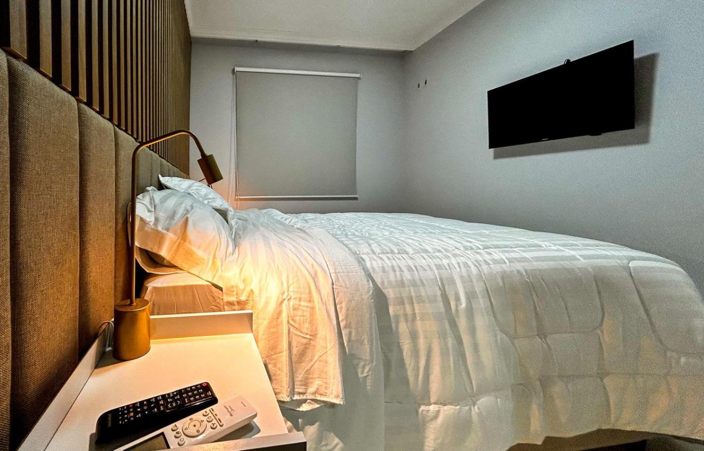 Apartamento Apto Com Wi-fi E Ar-condicionado Na Consolacao Sp