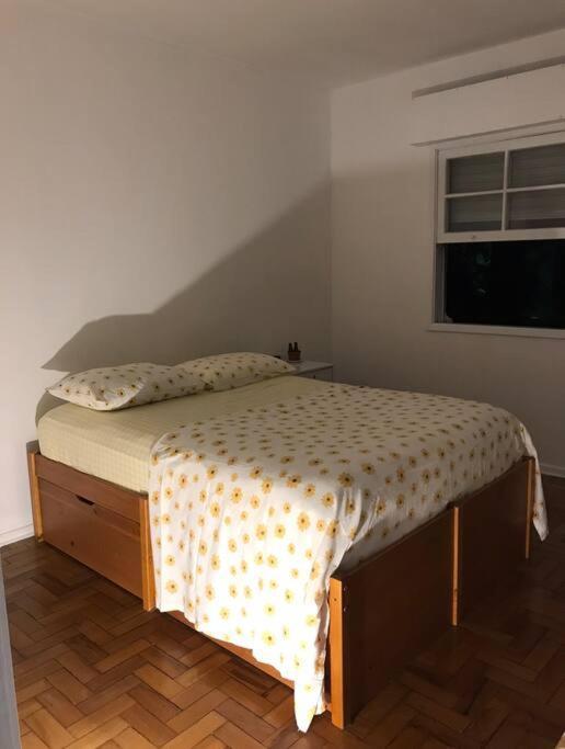 Quarto, Em Apartamento Retro Na Vila Mariana São Paulo