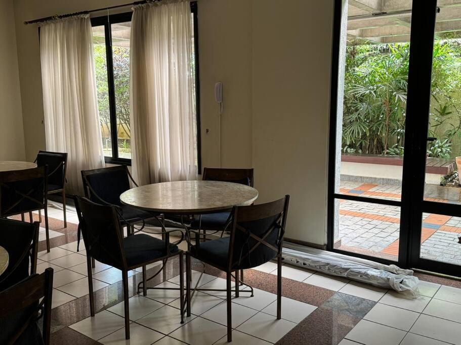 Apto Itaim Bibi Apartamento