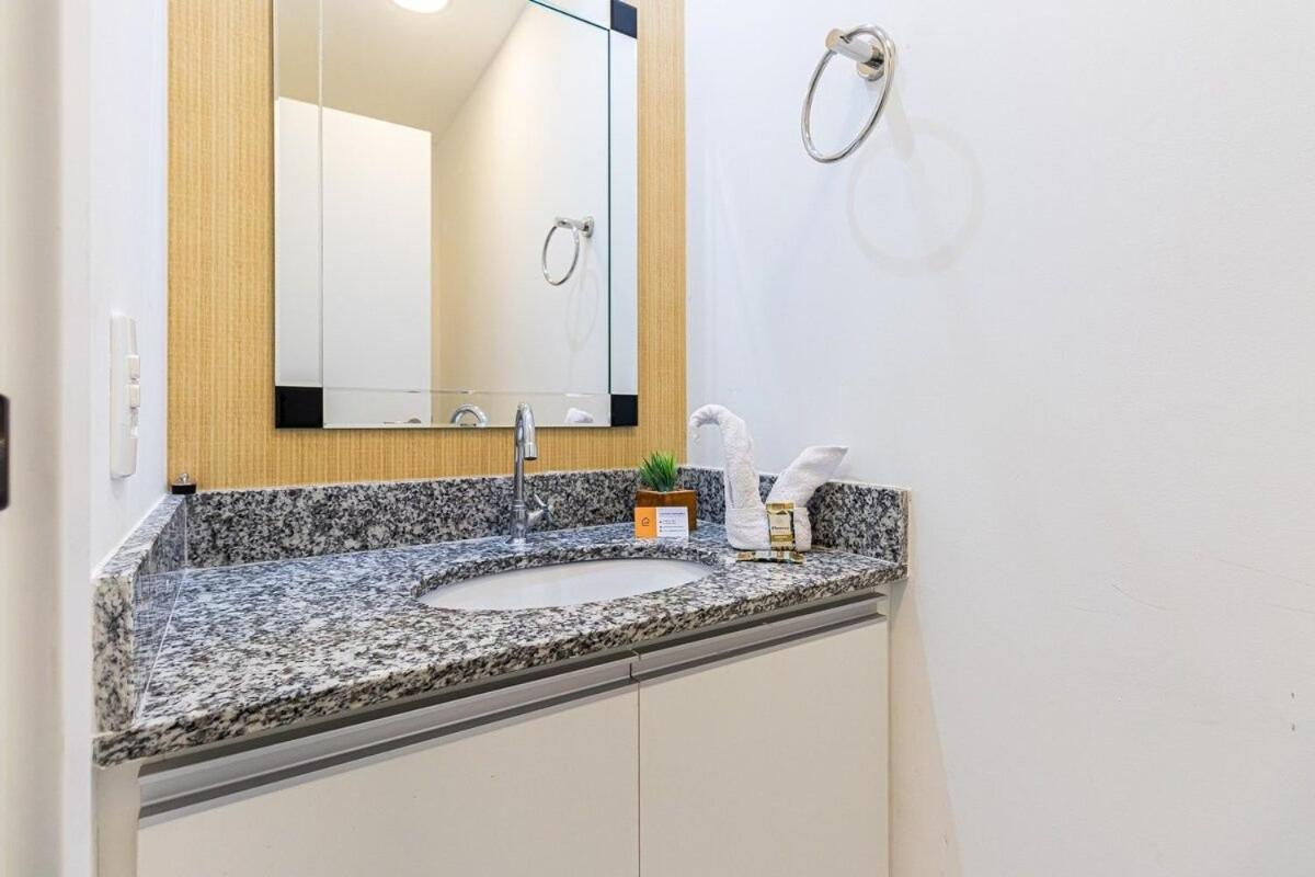 Apartamento Amazonia No Bras C/ Piscina/metro Bras São Paulo
