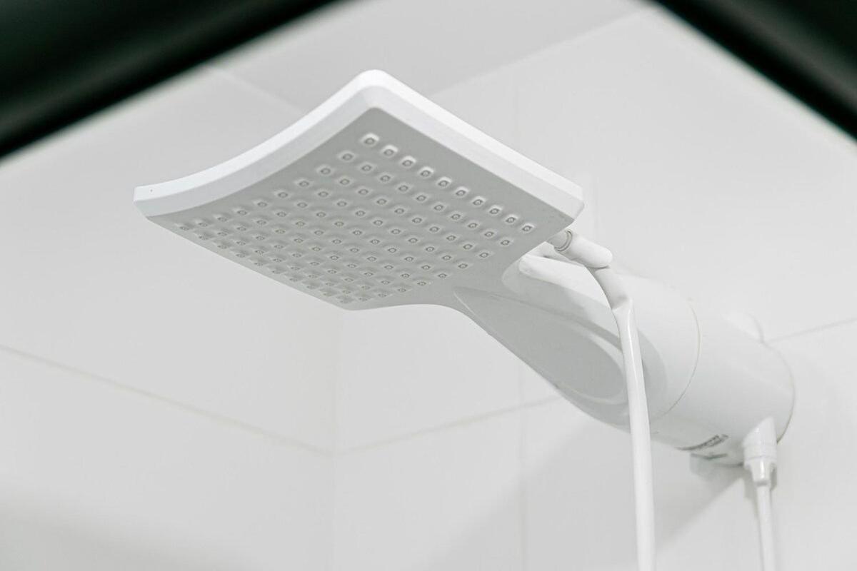 Contente No Bras Com Piscina/metro Bras *