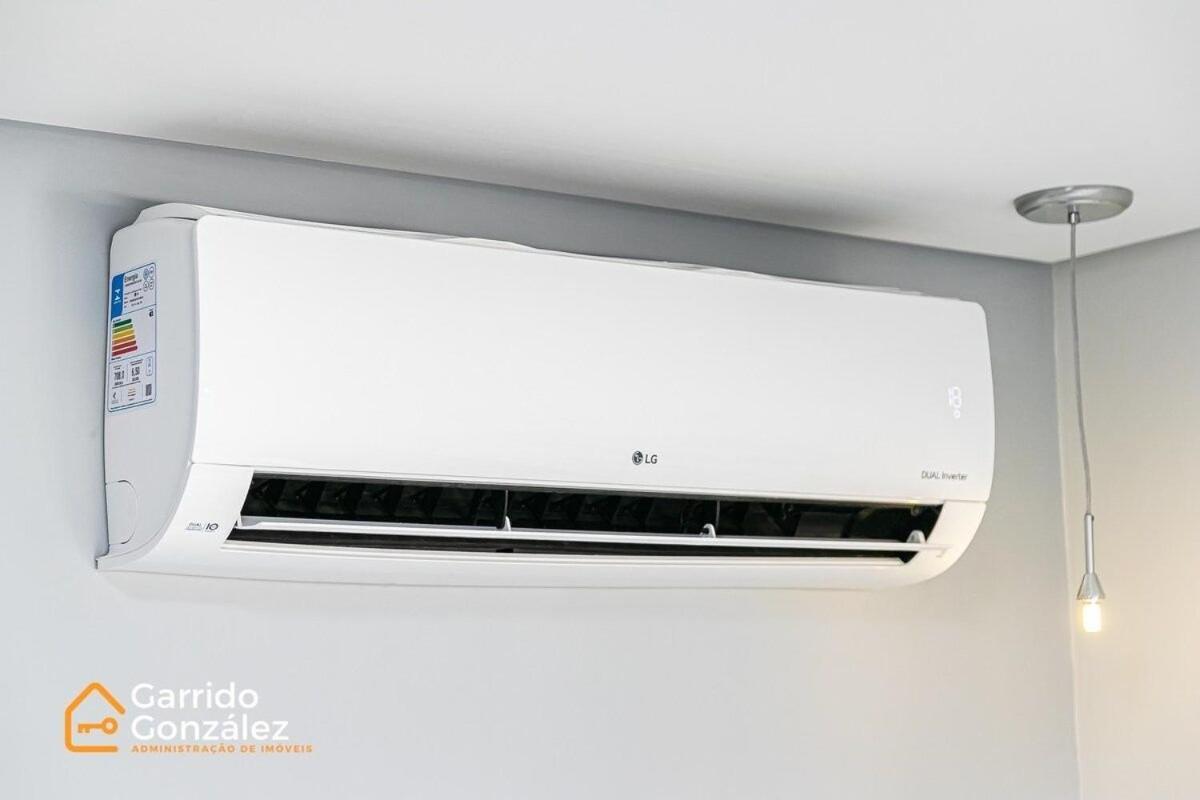 Apartamento No Metro Belem/ar Condicionado *