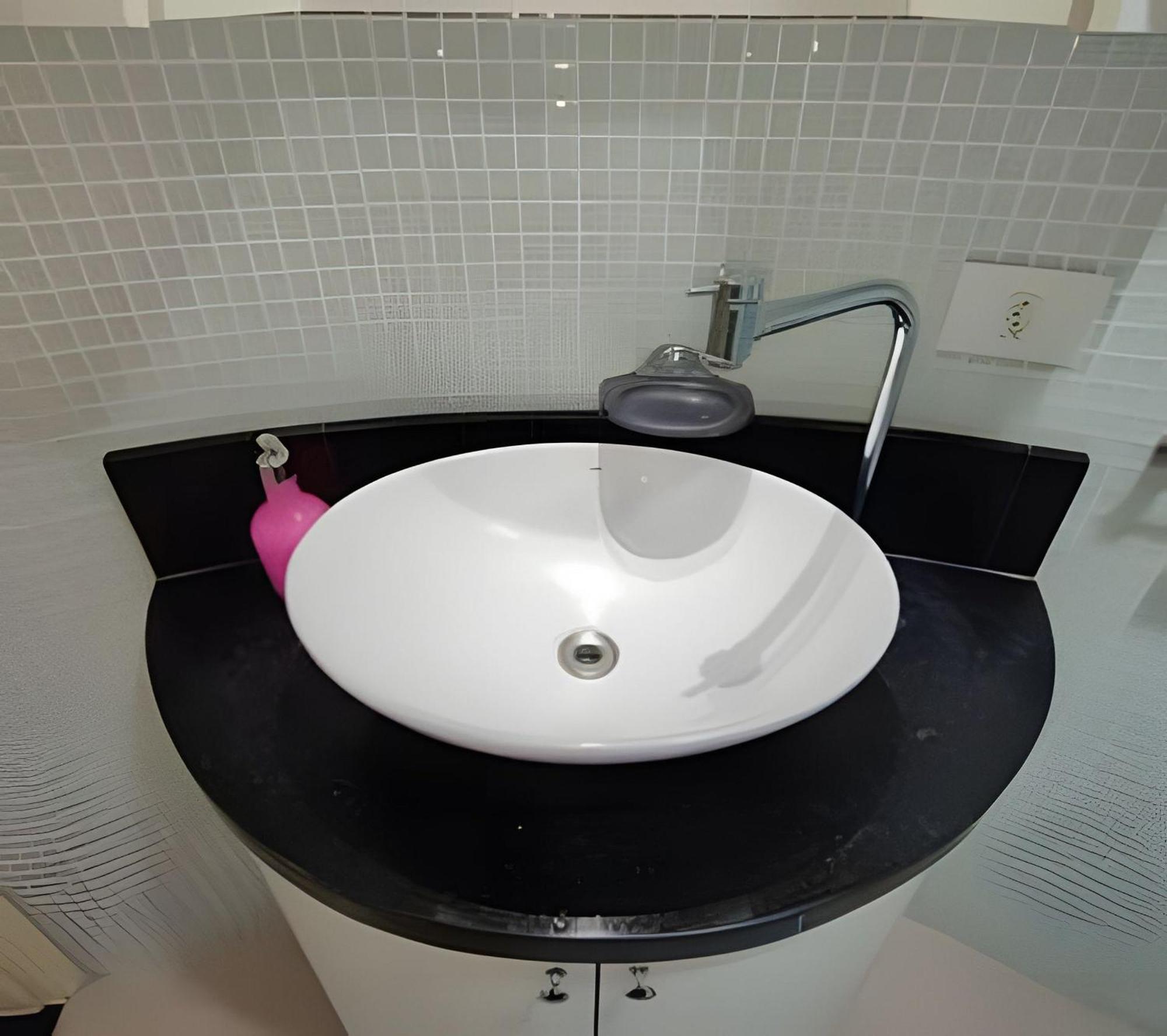 Apartamento Flat Docelar Garagem, Hakka, Feirinha E Hospitais