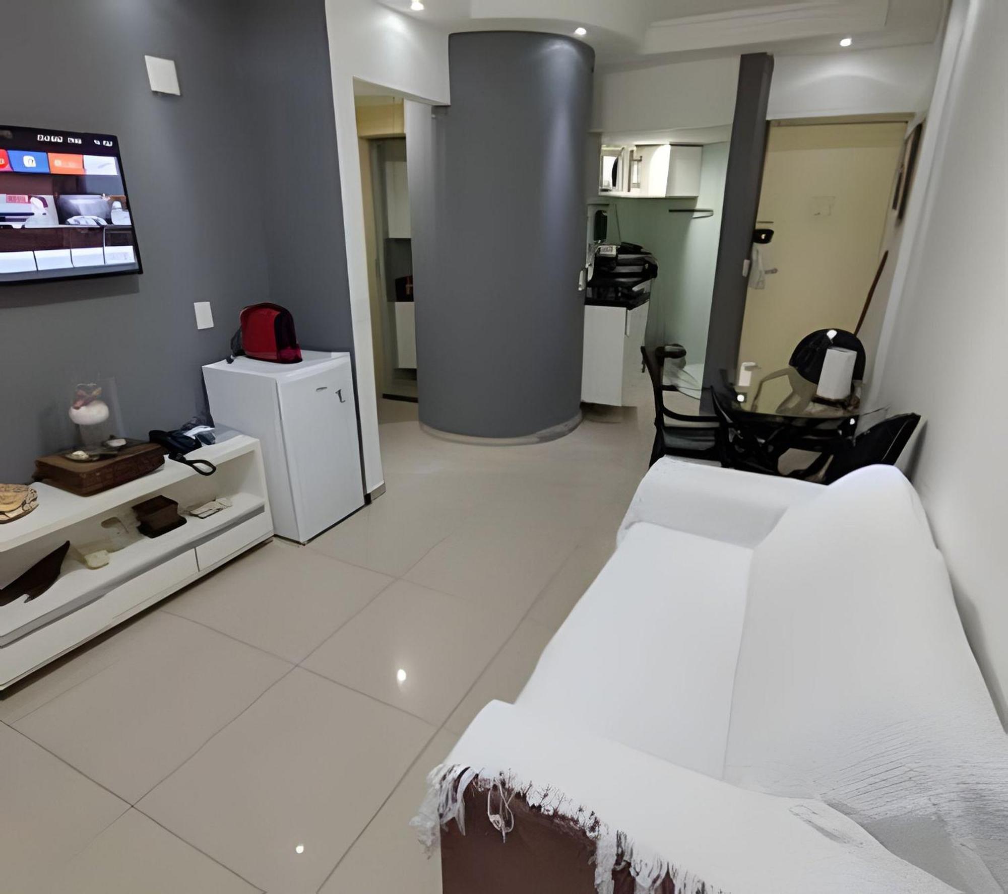 Apartamento Flat Docelar Garagem, Hakka, Feirinha E Hospitais *