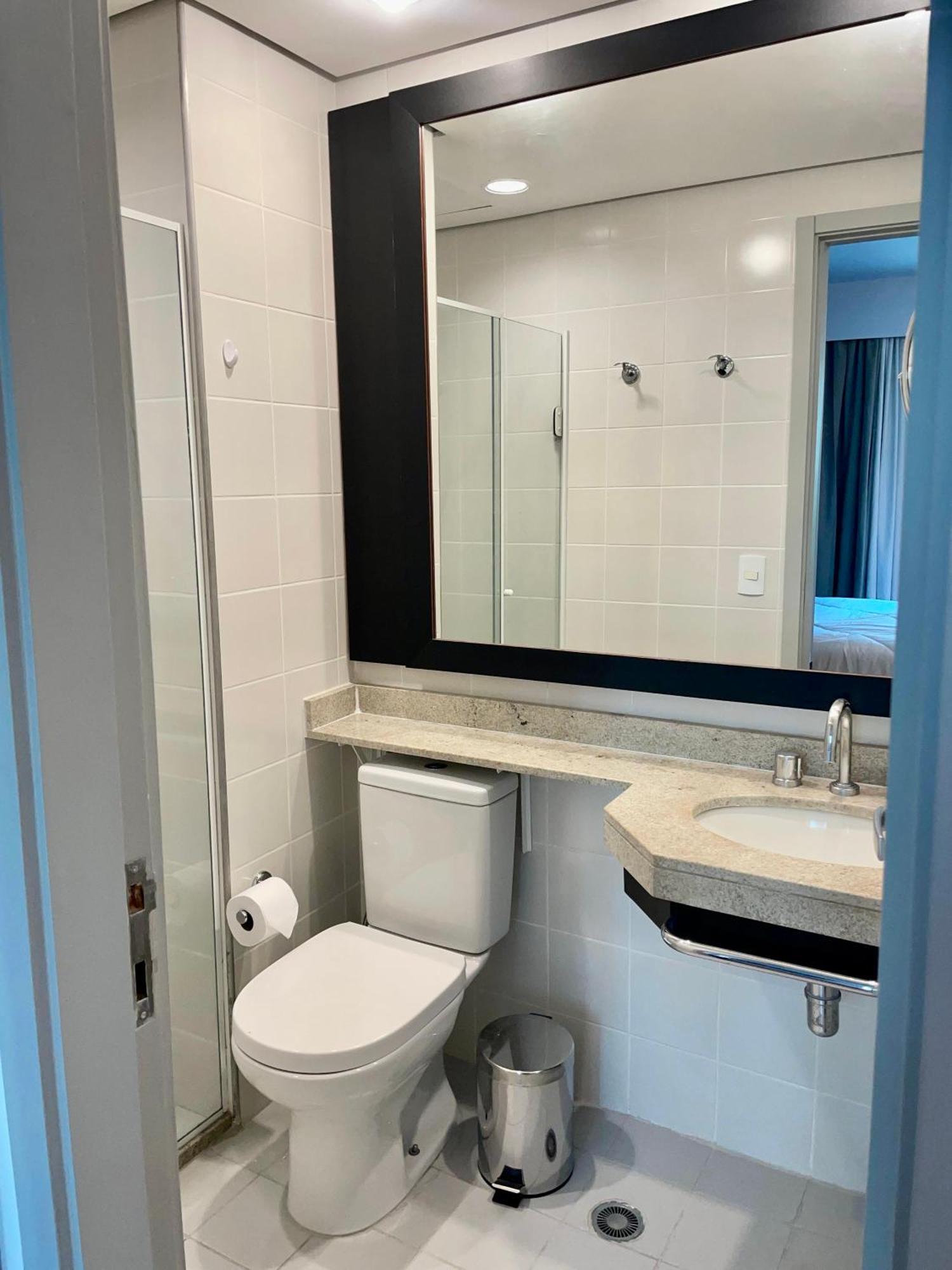 Apartment Flat Executivo No Mel. Ibirapuera Com Piscina, Vaga E Limpeza