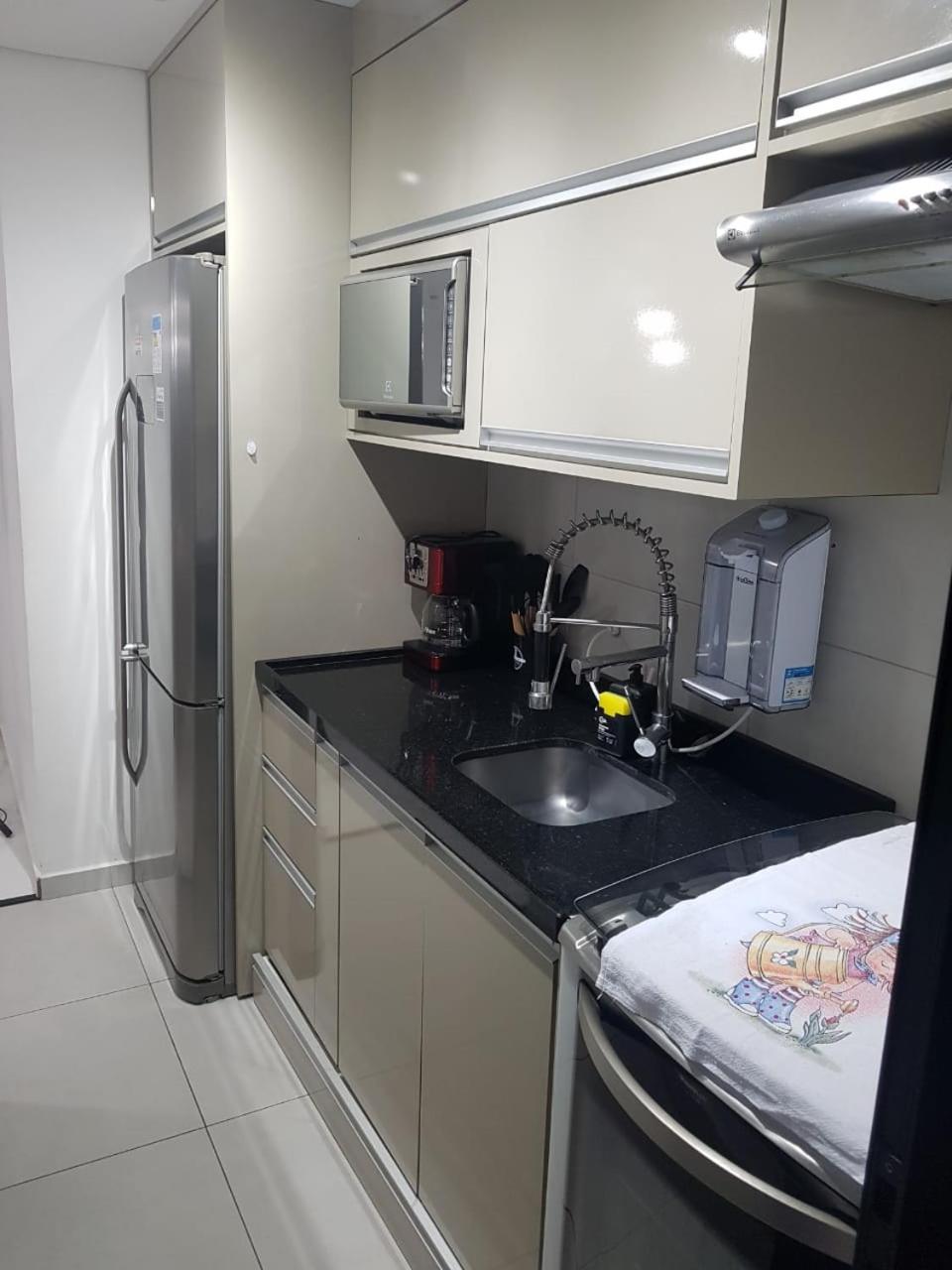 Apartamento, Centro Sp - Piscina E Ar Condicionado * São Paulo