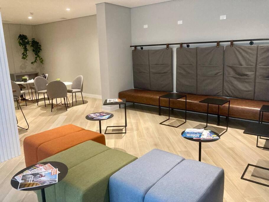 1 Dorm -itaim Bibi A 5 Min Av Faria Lima Und1903 * São Paulo