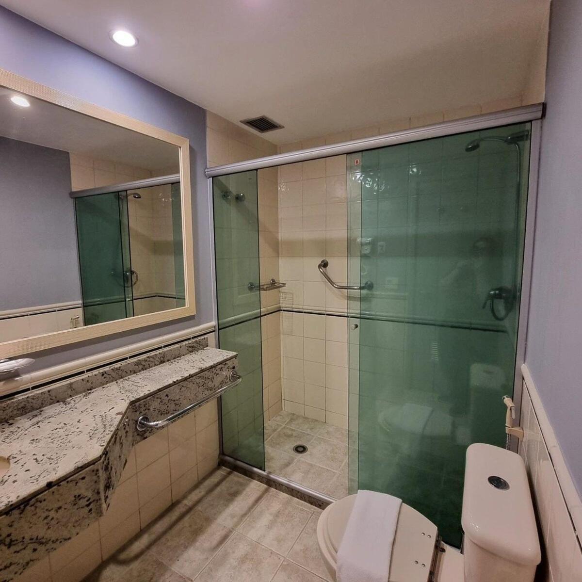 Apto Executivo Proximo A Berrini - Apartment Sao Paulo