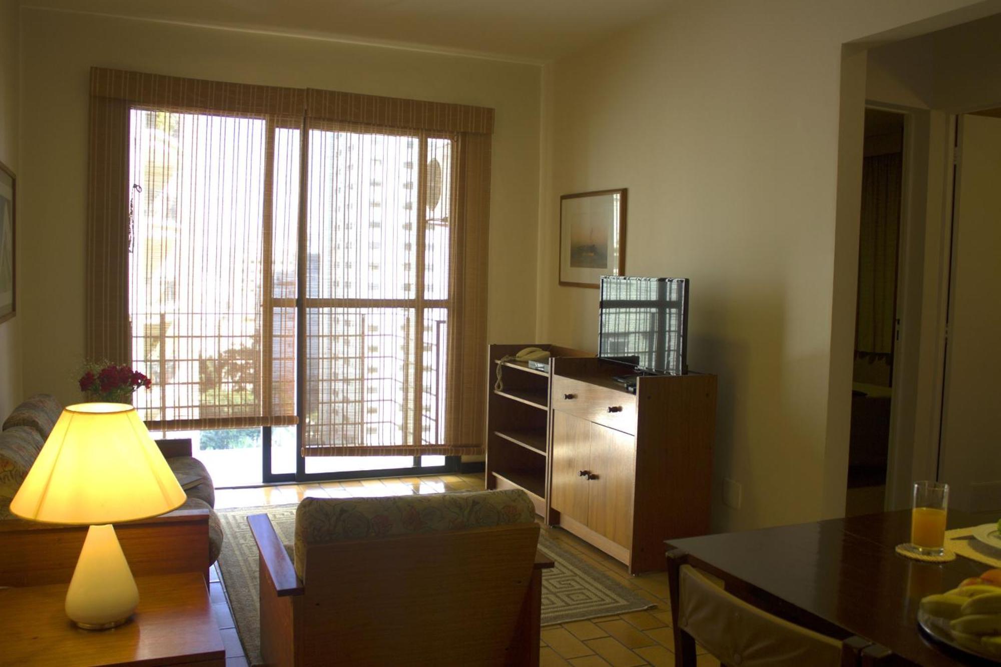 Alameda Aparthotel