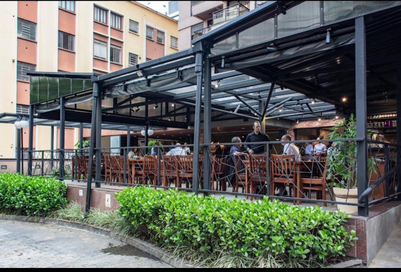 No Jardins Perto Da Av Paulista Com Vaga De Garagem São Paulo