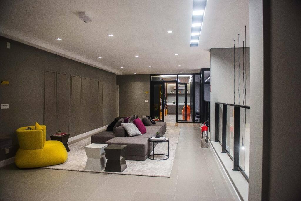 Apartment Studio Lindo Com Garagem
