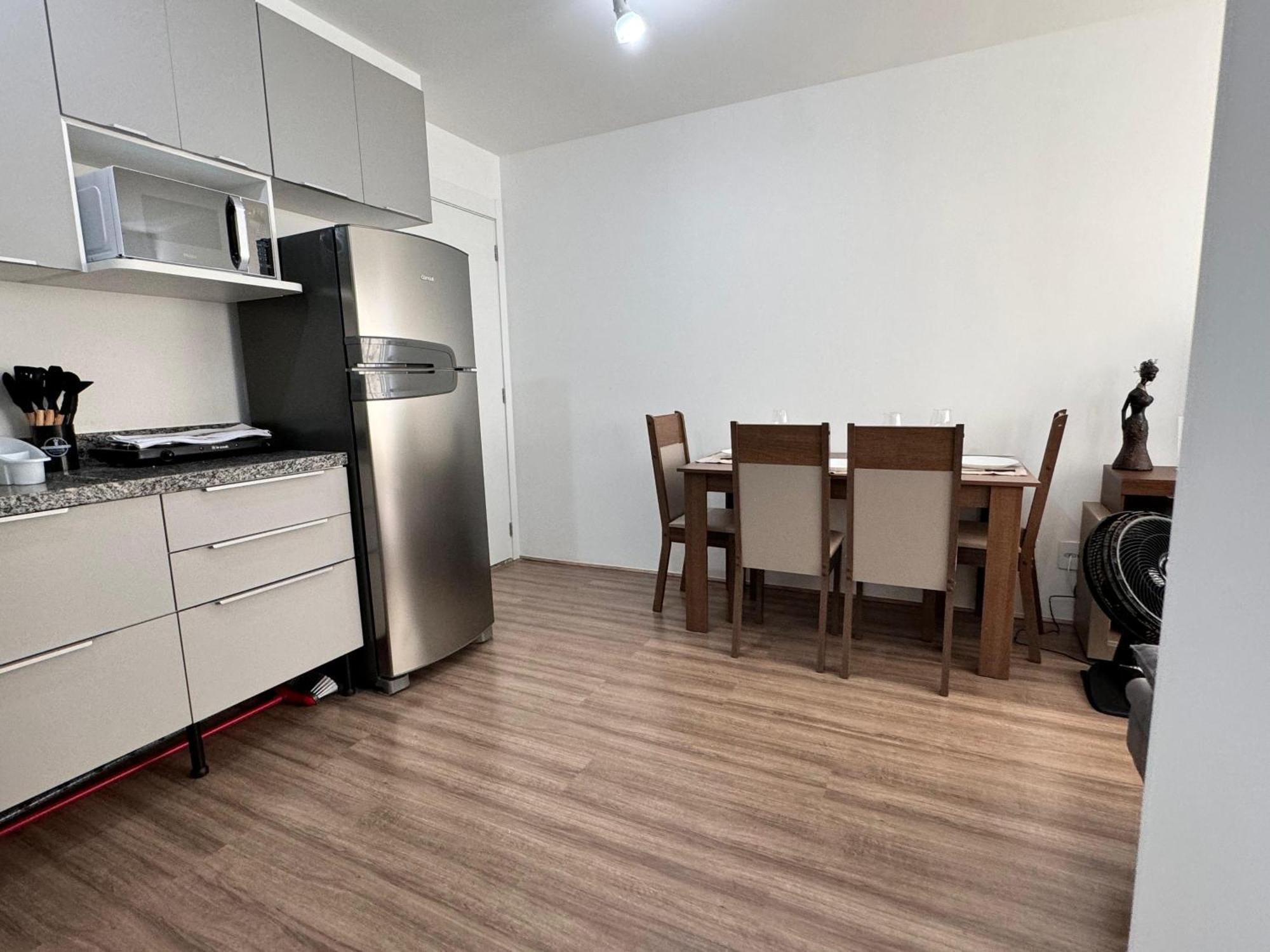 R1202 Apto Completo 2 Dorm Mooca Apartamento