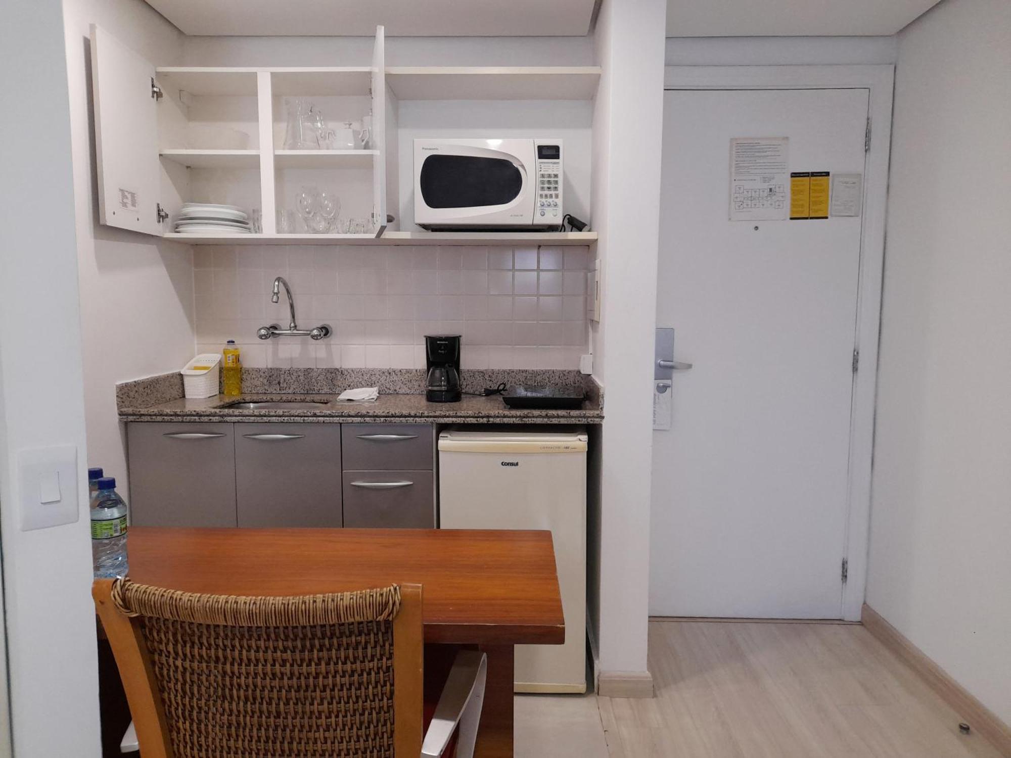 Excelente Flat Proximo Ao Shopping Ibirapuera São Paulo