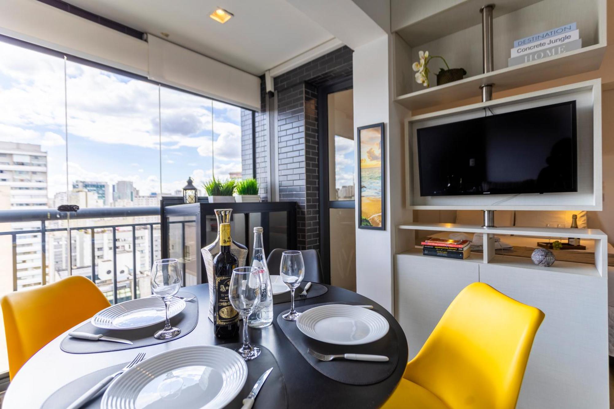 Apartamento Na Bela Vista Com Piscina E Vaga De Garagem