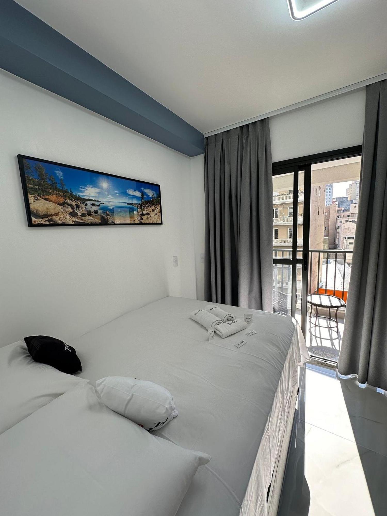 Trevizzo Pense Consolacao Two Apartment