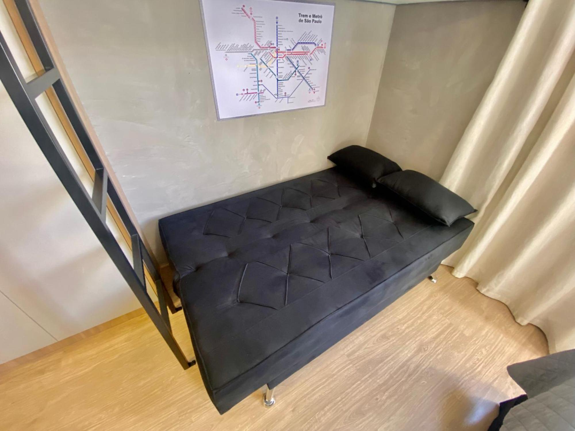 Magnifico Em Frente Ao Metro Bras ! Apartamento
