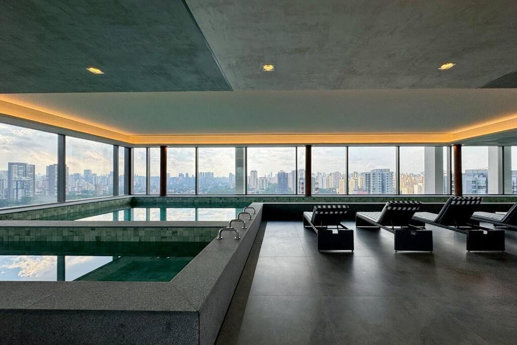 Apartamento - Moema - Alto Padrao São Paulo