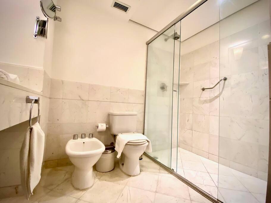 Apartamento George V Itaim Alto Padrao 2suites By Mob São Paulo