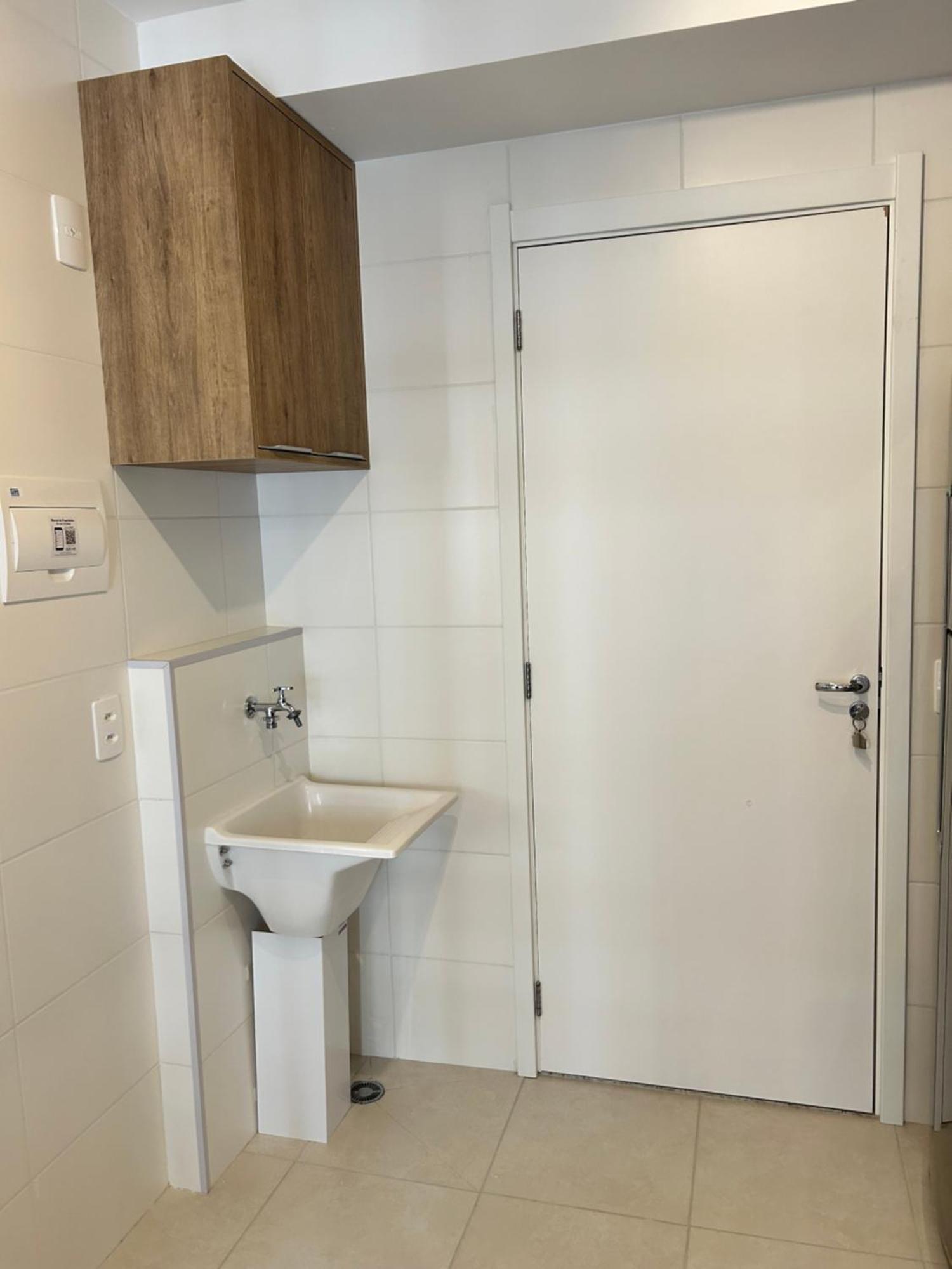 Conforto E Otima Localizacao Em Apartamento *